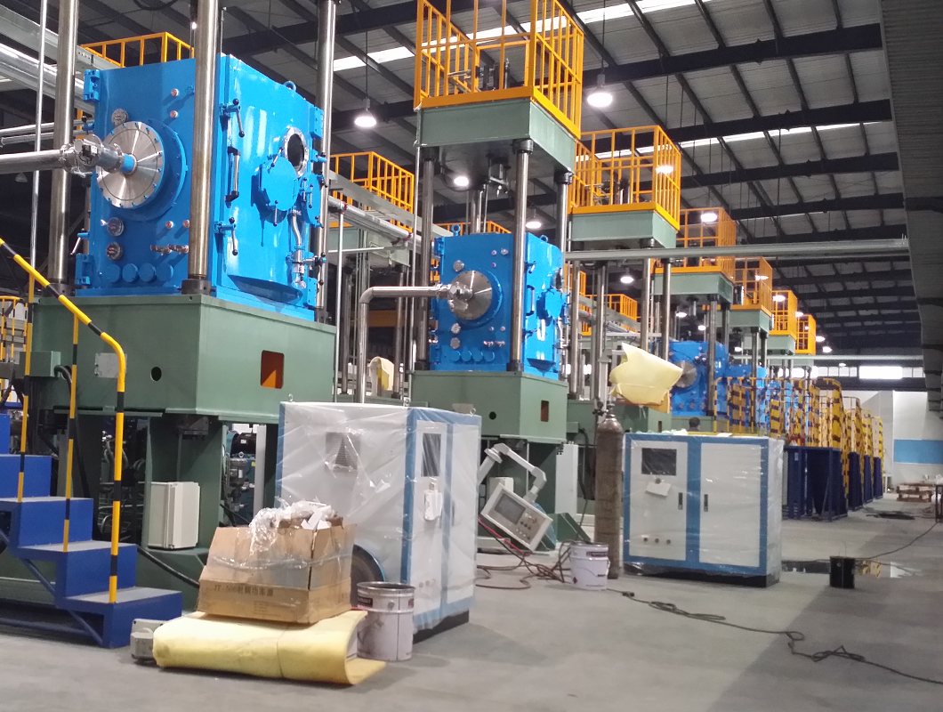 真空陆续推舟炉